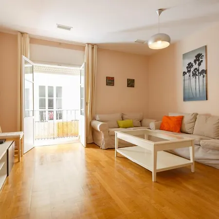 El Candil Family Apartment *